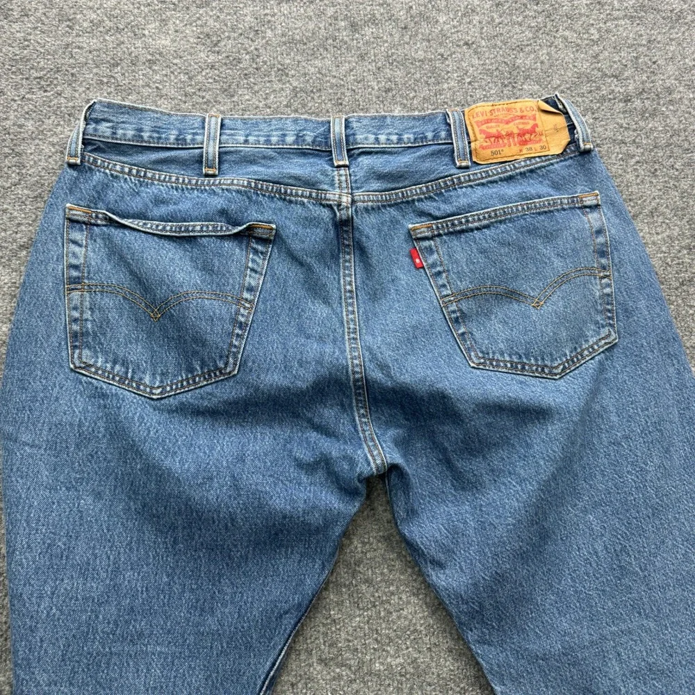 Levi's 501 Original Fit Jeans Mens 38x30 Blue Straight Leg Denim‎ Workwear